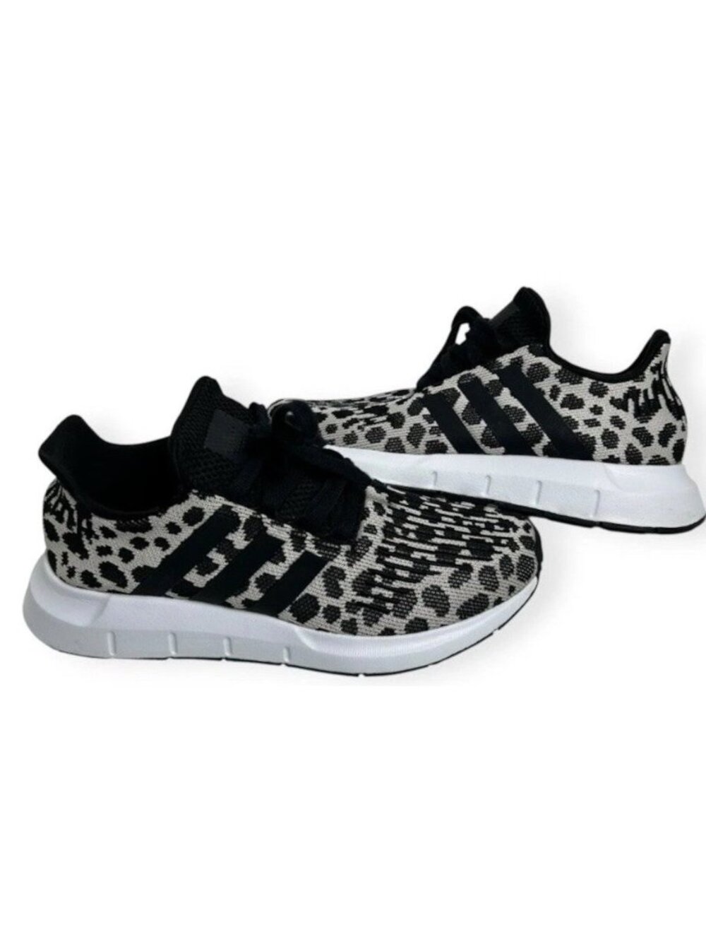 Adidas Swift Run Women's Size 7 Beige Black White Leopard Print